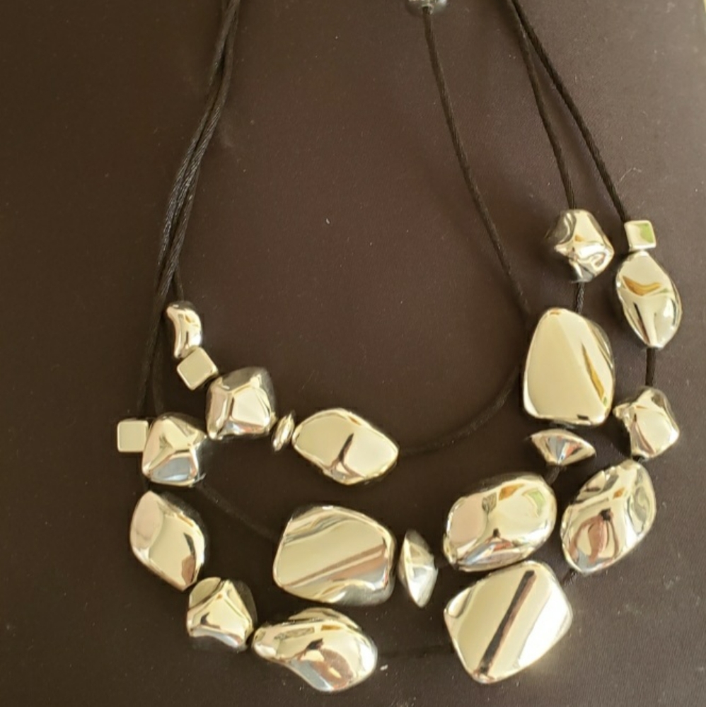 A beautiful necklace
